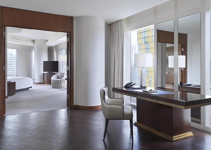 Pet Friendly hotel: Waldorf Astoria Las Vegas