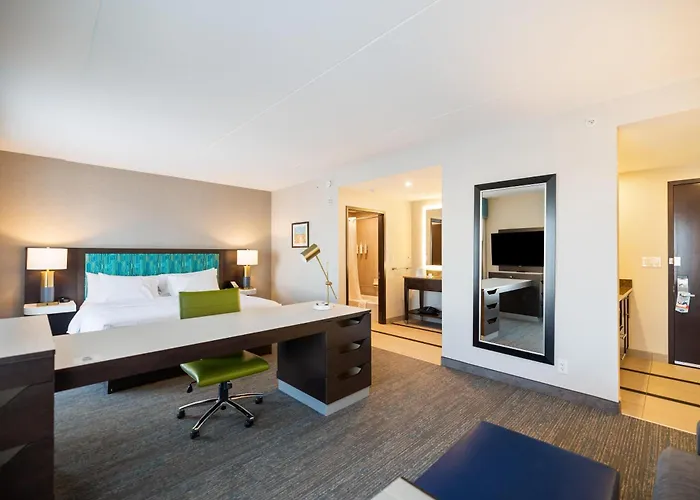 Romantic hotel: Hampton Inn By Hilton Winnipeg