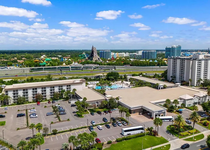 Hotel with pool: Wyndham I-Drive Avanti Resort & Conference Center