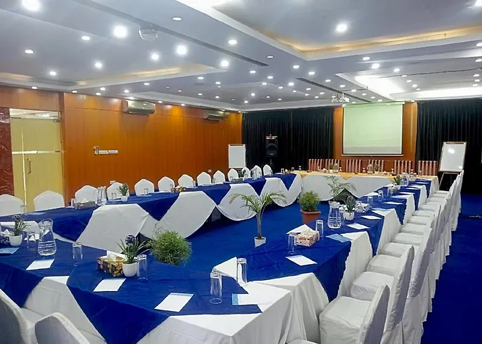 Days Hotel Dhaka