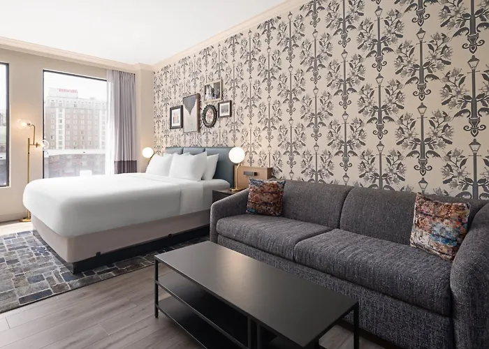Cheap hotels Indigo New Orleans - French Quarter By Ihg