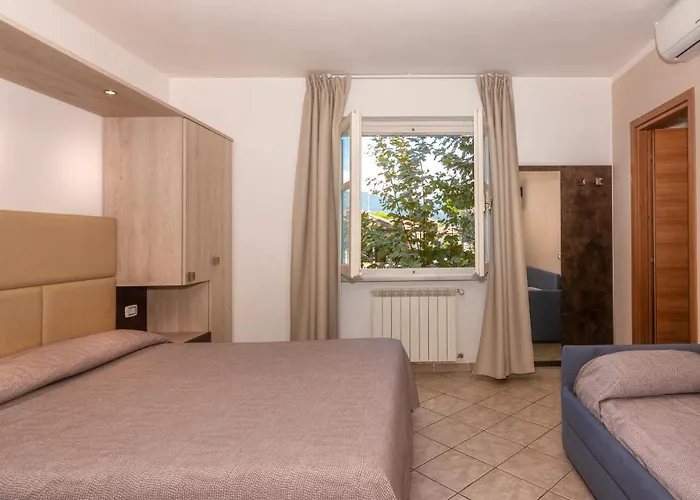 Hotel 3 stelle: Hotel Eura