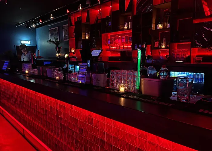 Pet Friendly hotel: Hans Brinker Hostel Amsterdam