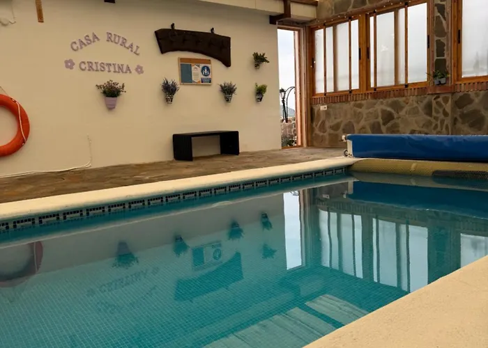 Casa Rural Cristina- Piscina Climatizada Cabaña