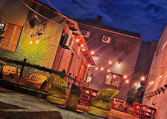 Hotel que aceita animais de estimação: Carcará Hostel Ipanema - Espaço Cultural