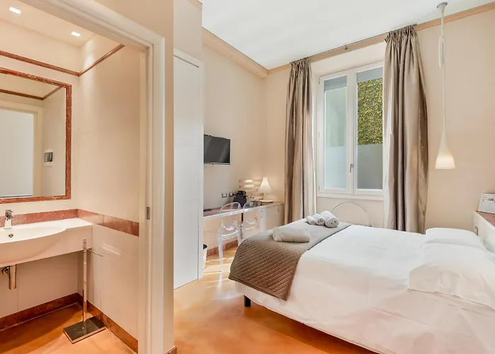 Cheap hotels Aurora Garden Lodging - Rooms & Apartment
