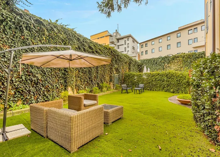 Cheap hotels Aurora Garden Lodging - Rooms & Apartment