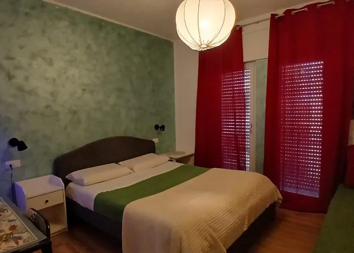  Ariel Rooms