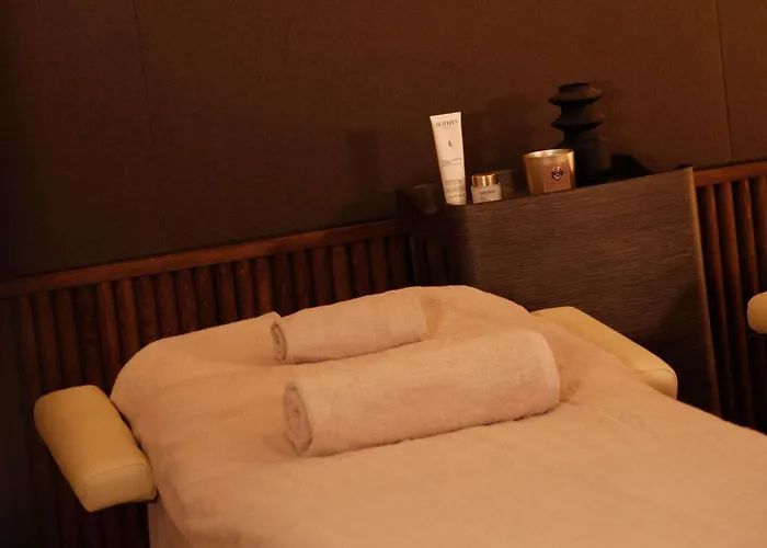 Hôtel-boutique: Hôtel Fort St Laurent Lyon - Handwritten Collection