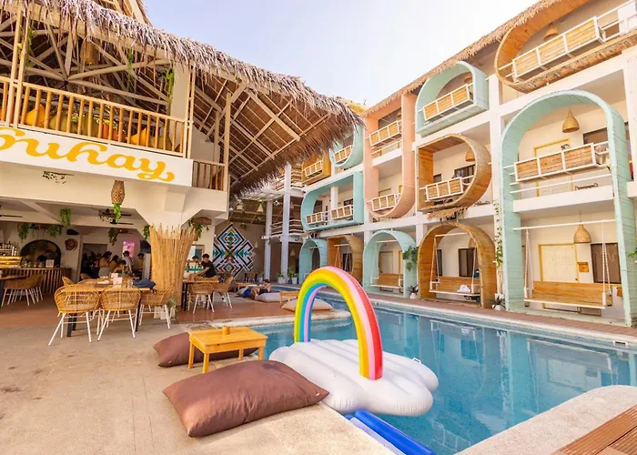 Hostel: Happiness Hostel Boracay