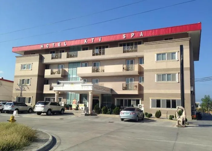 Boutique hotel only: Grand Hoyah Hotel