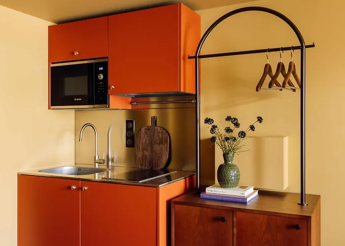 Le Jardin de Verre by Locke