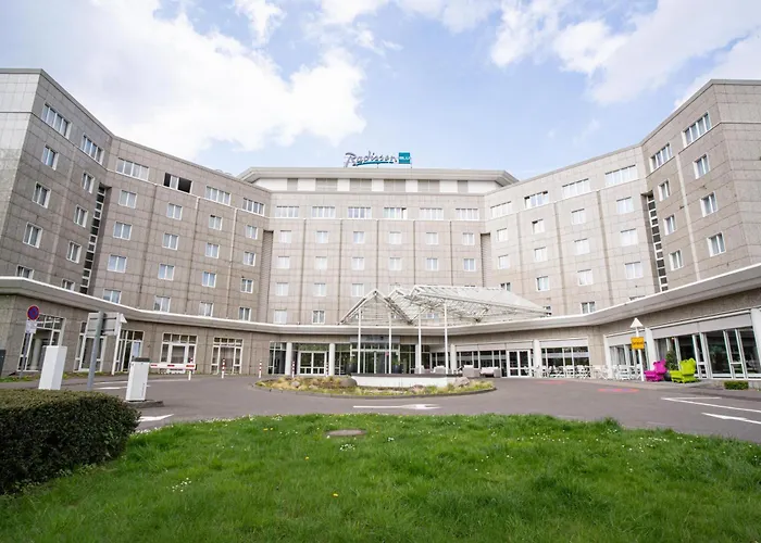 Central hotel: Radisson Blu Hotel Dortmund
