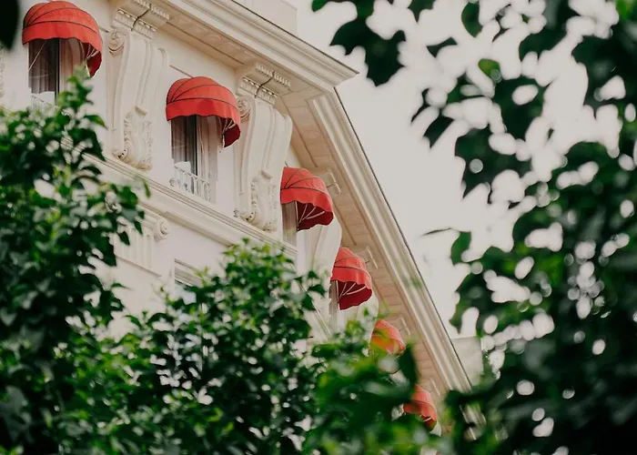 Hotel Colón Gran Meliá - The Leading Hotels of the World