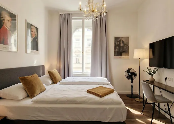 Mozart - Newly Renovated
