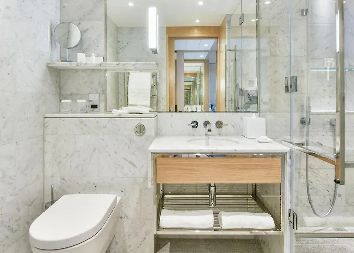 Luxury hotel only: Royal Lancaster London