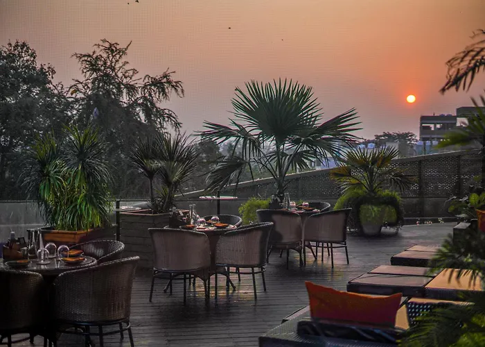 Luxury hotel only: The Park Hyderabad, Banjara Hills Near Hussain Sagar Lake