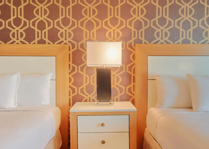 Hotel com casino: Tropicana Atlantic City, A Caesars Destination