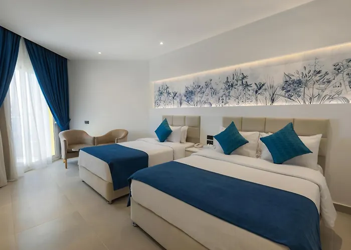 4 star hotel: Palm Beach Resort Families And Couples Only