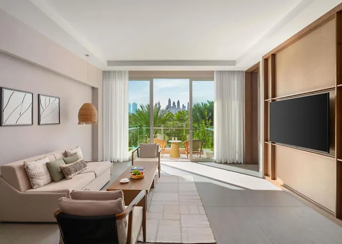  Rixos The Palm & Suites