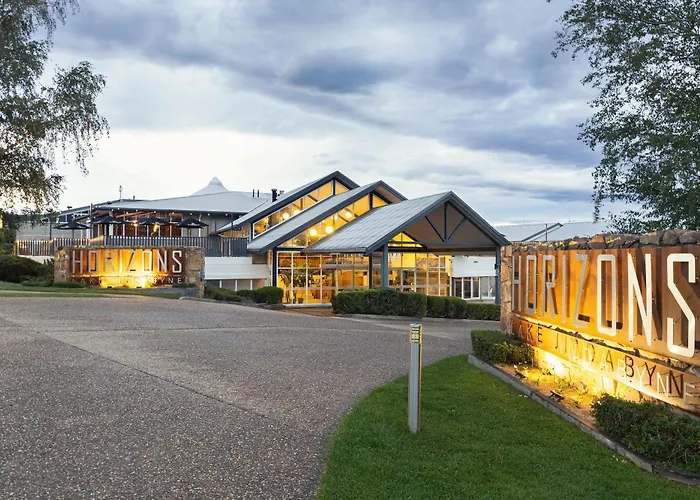 Hotels with a view Horizons Lake Jindabyne