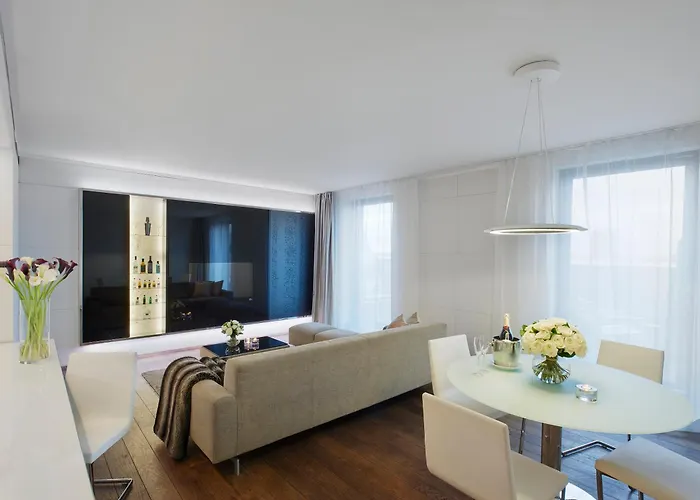 Resort: Me London By Melia - Covent Garden