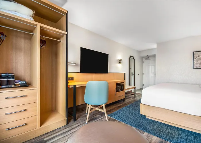 Doubletree By Hilton Buffalo-