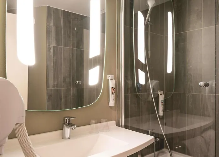 Hotel com vista: Ibis Paris Alesia Montparnasse