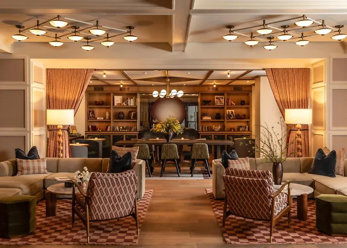 Hutton Hotel
