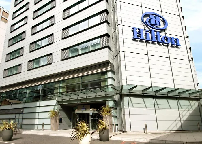 Pet Friendly hotel: Hilton London Canary Wharf