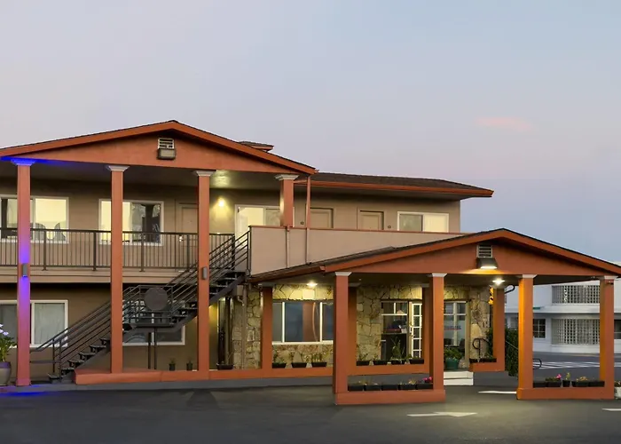Motel: Travelodge By Wyndham Eureka