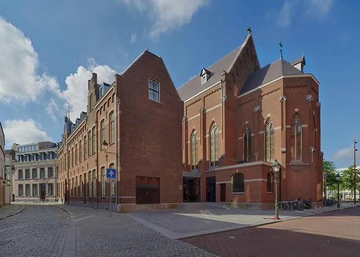  Nassau Breda, Autograph Collection