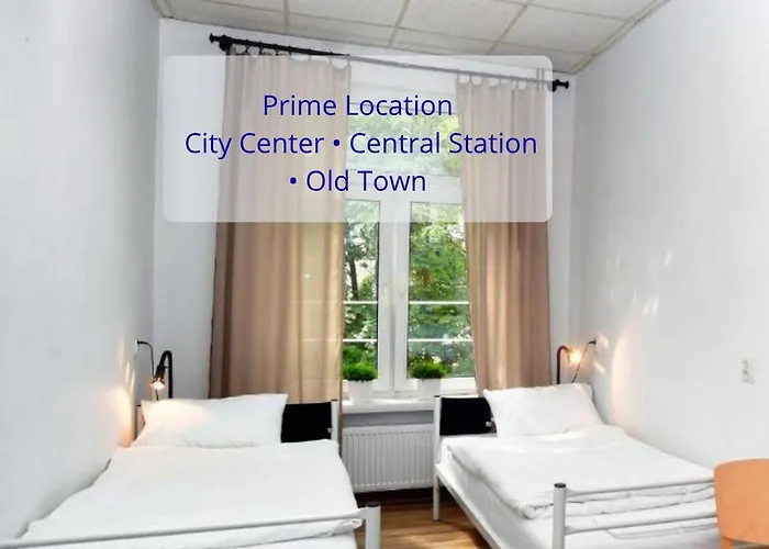 Warsaw Centrum Private Rooms & Dorms