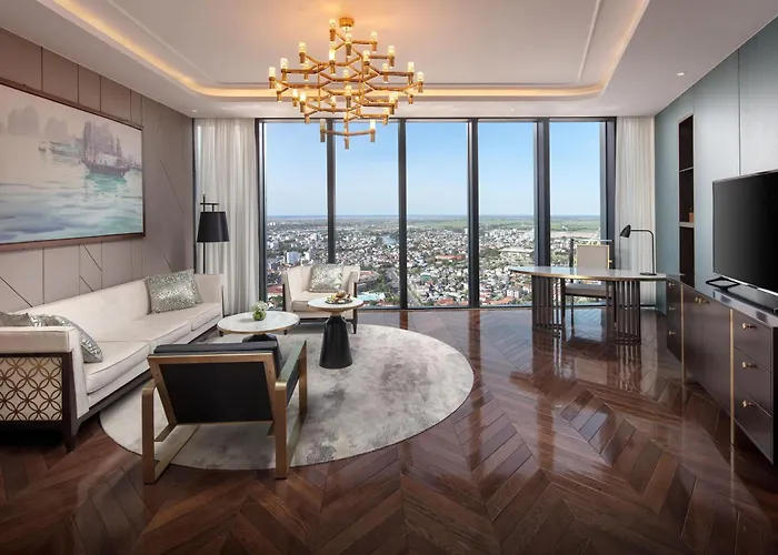 Hotel met zwembad: Melia Vinpearl Hue