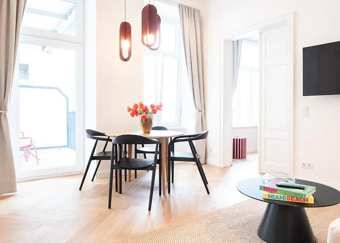 Hotel with view: Mint@Naschmarkt Premium Apartments
