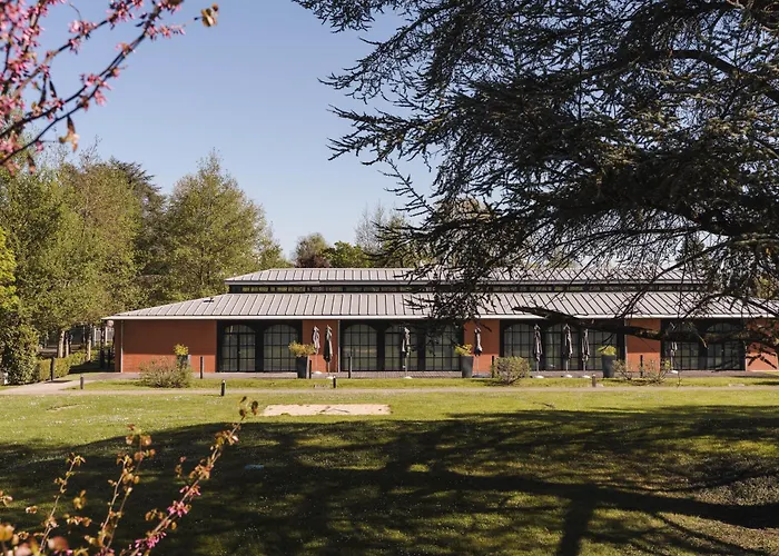 Relais De La Malmaison Paris Rueil -Spa