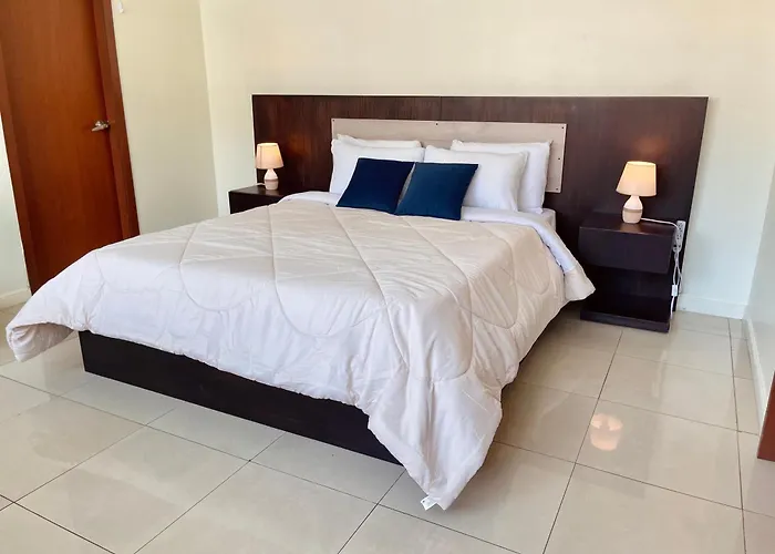 Suite Riverfront Puerto Santa Ana