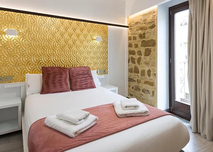 Hotel Fuente Redonda Luxury