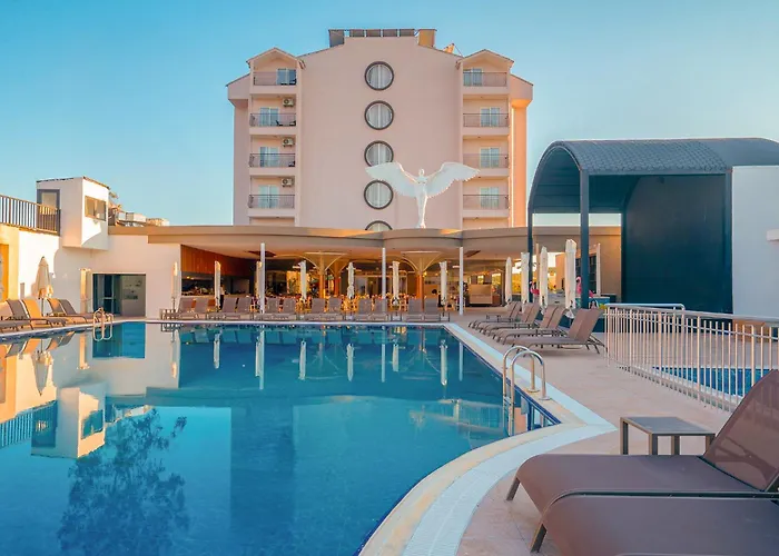 Waterpark hotels Q Ella Beach