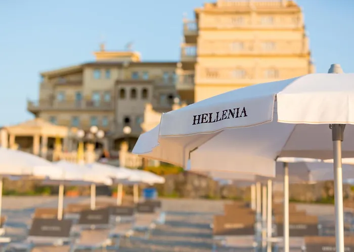  Hellenia Yachting & Spa