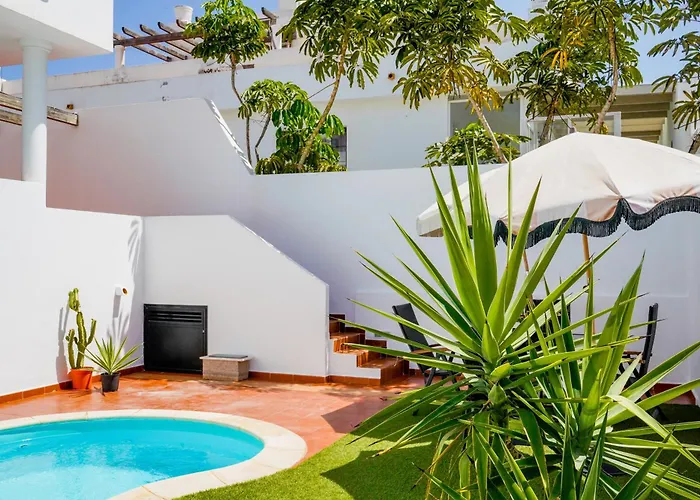 B&B only: Surf Riders Fuerteventura (Adults Only)