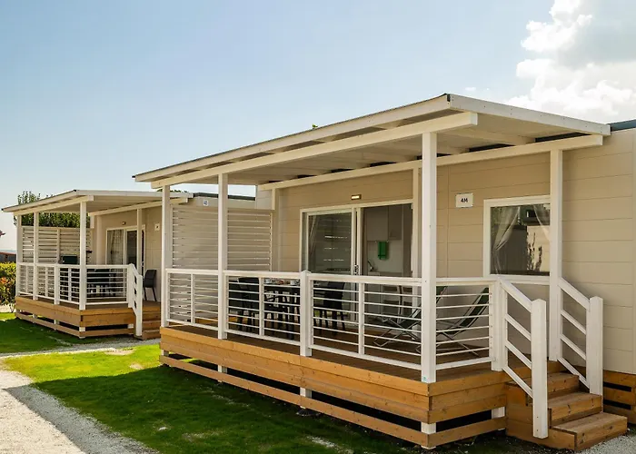 Hotel Con Piscina Camping Residence & Lodge Orchidea