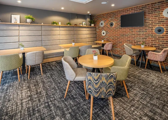 3 star hotels Point A London Paddington