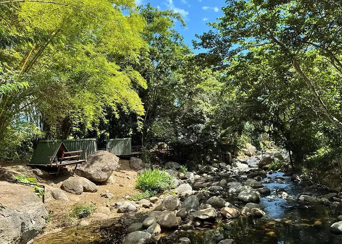 Camping & Cabanas