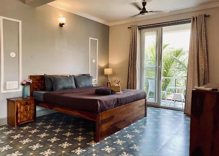 Cheap hotel: The Baga Village-70 Mtrs From The Baga Beach