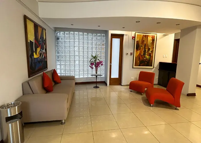 HOTEL Javier Prado Inn
