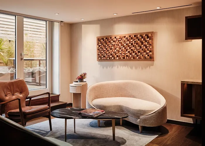 Middle Eight - Covent Garden - Preferred s And Resorts
