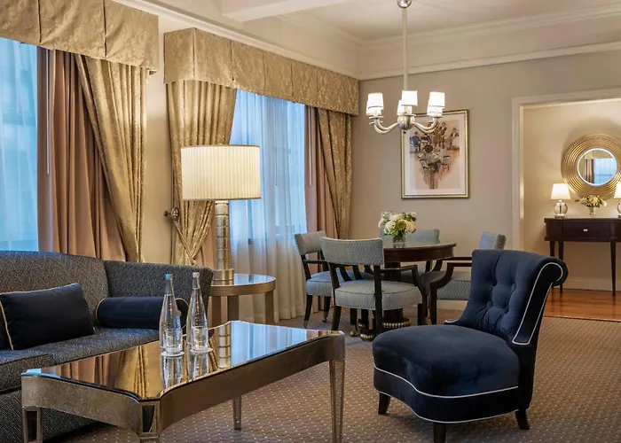 Hotel: Warwick New York