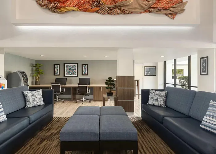 Mai Hana Hotel And Suites I Drive-Theme Parks