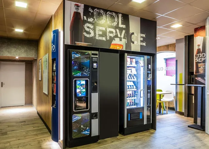 Hotel pres du College: ibis budget Compiègne Centre-Ville
